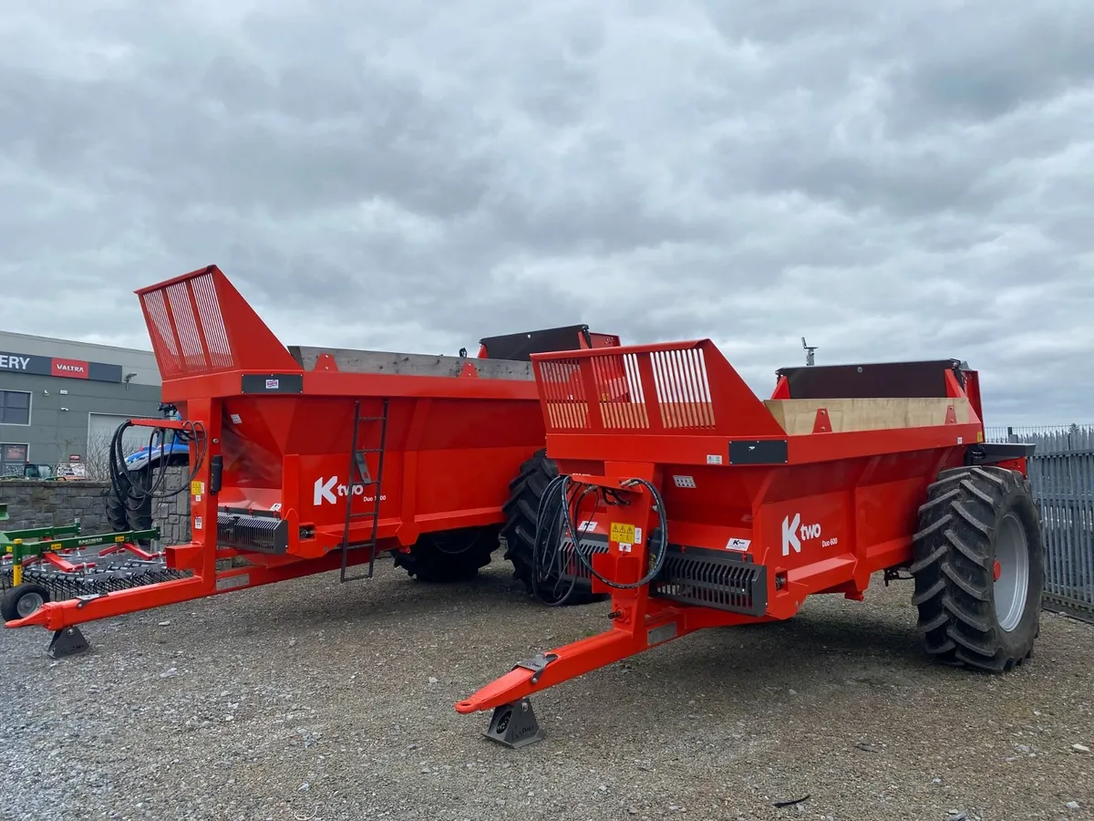 K-TWO Muck Spreaders - Ready To Go - Image 1