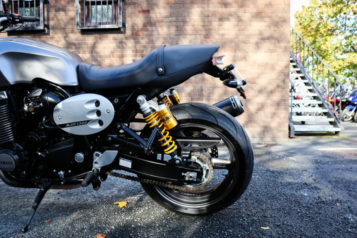 YAMAHA XJR 1300 2015 - Image 4