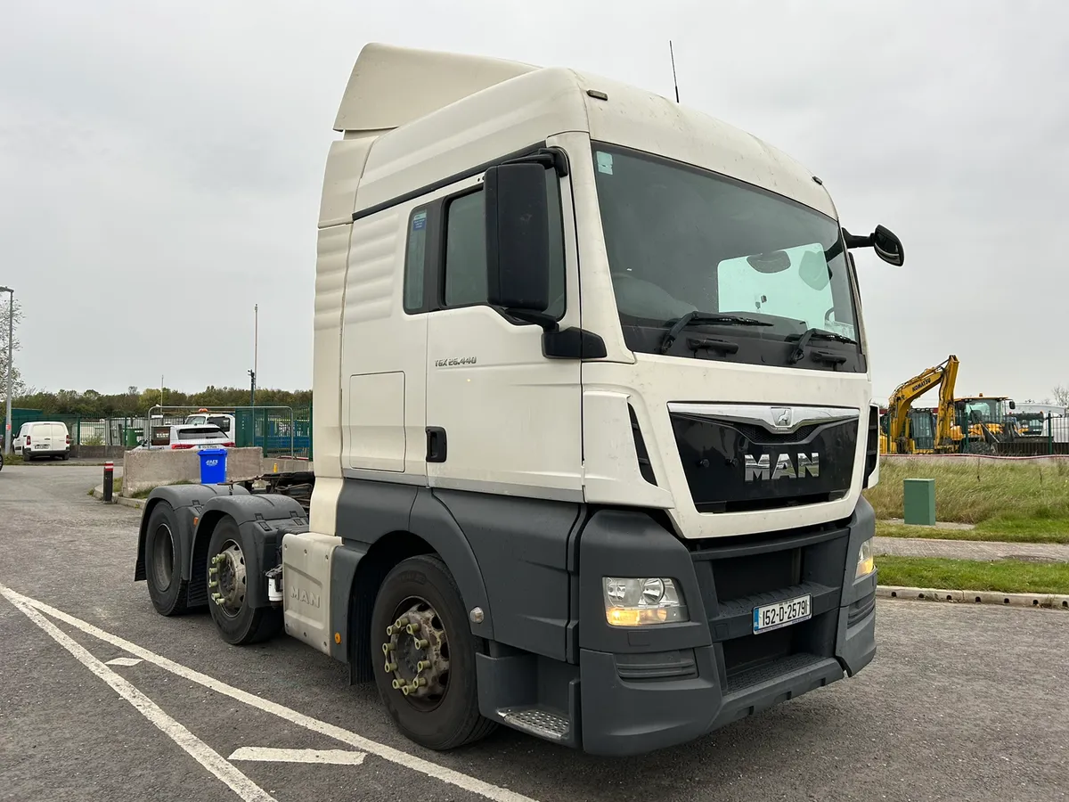 Man 6x2 Unit - Image 1
