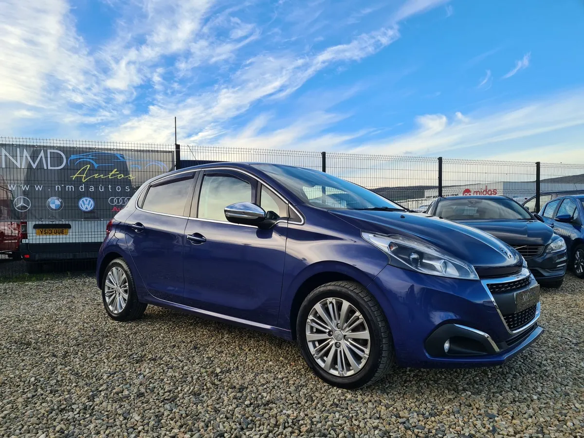 Peugeot 208 Allure