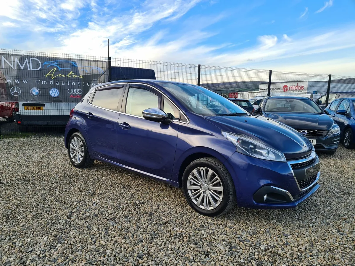 Peugeot 208 Allure - Image 2