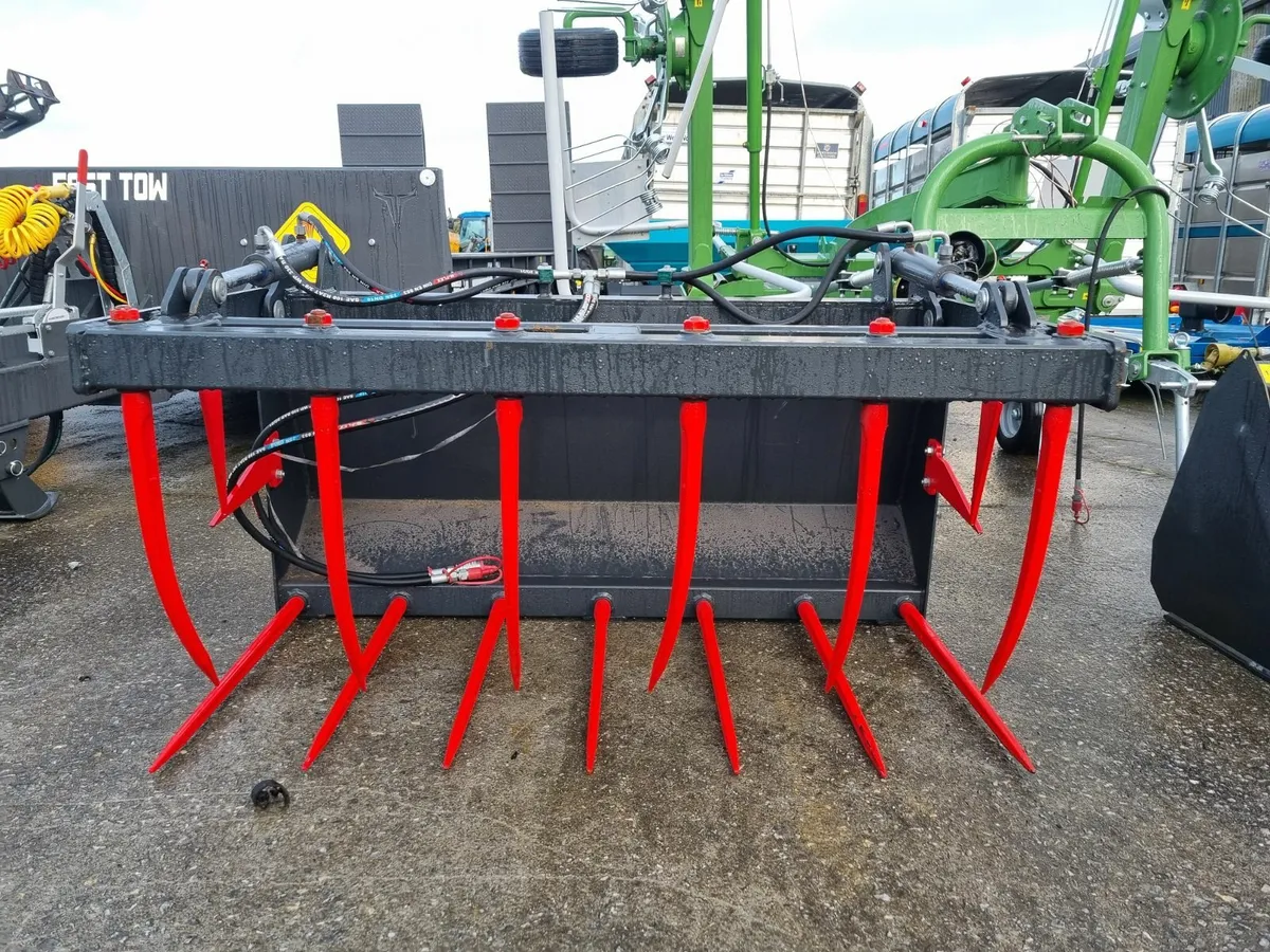 5 Foot Silage Grab and Tine Grab For Sale - Image 1
