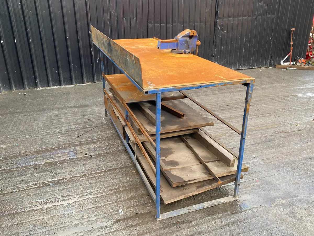 Work Bench with Vice - Image 4