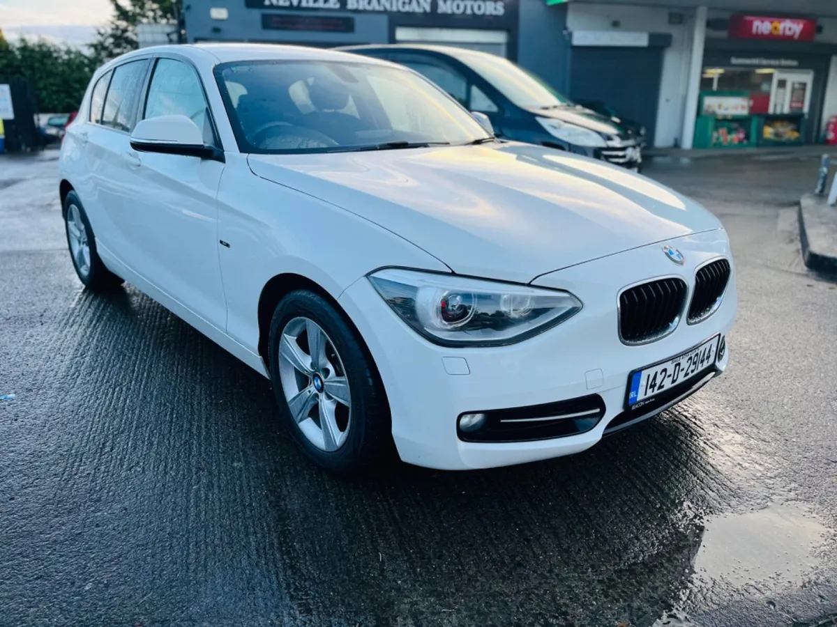 BMW 1 series,AUTOMATIC,IMMACULATE