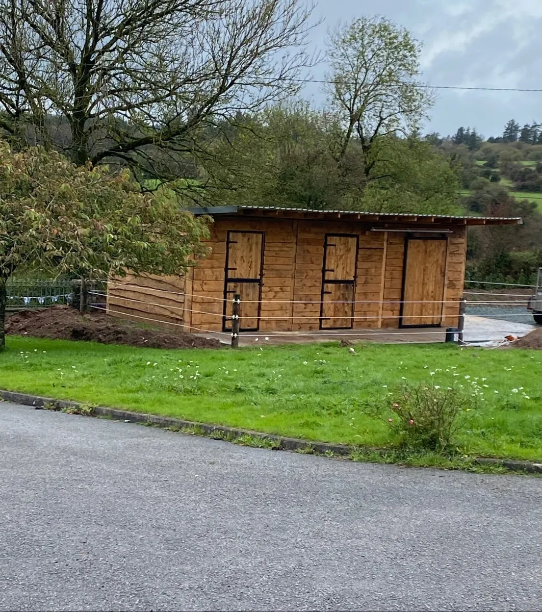 Stables, stable doors, sheds, cabins, equestrian - Image 2