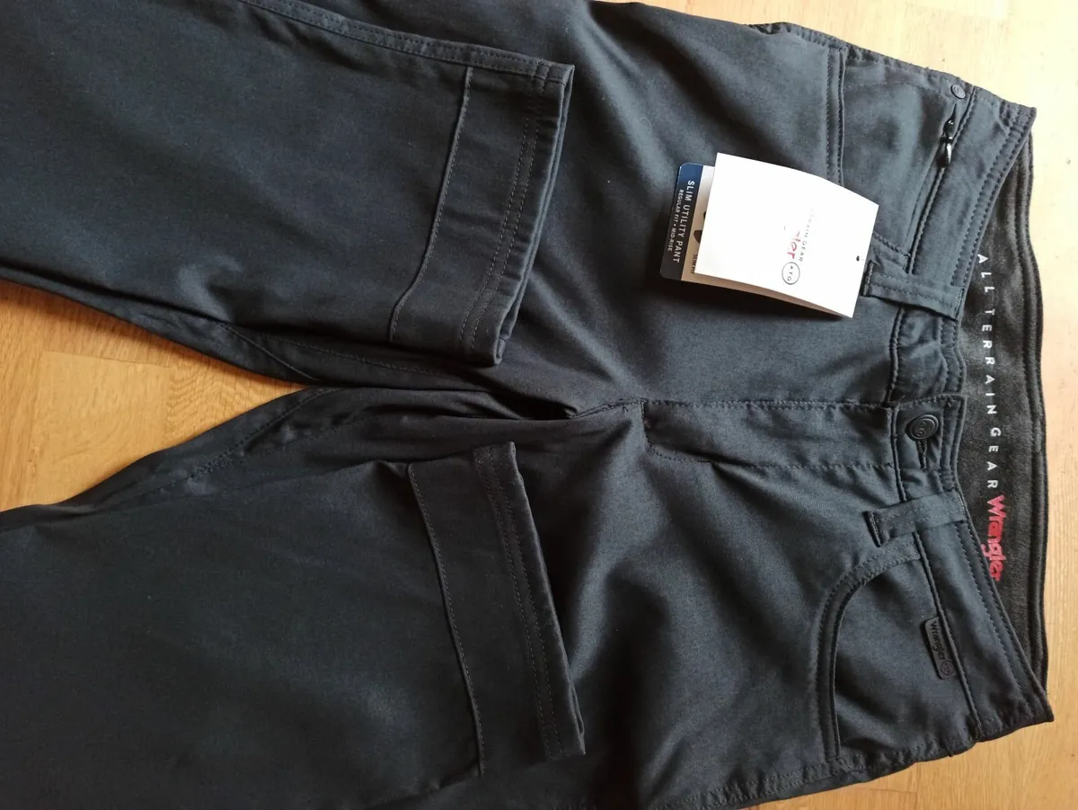 WRANGLER UTILITY PANTS - Image 3