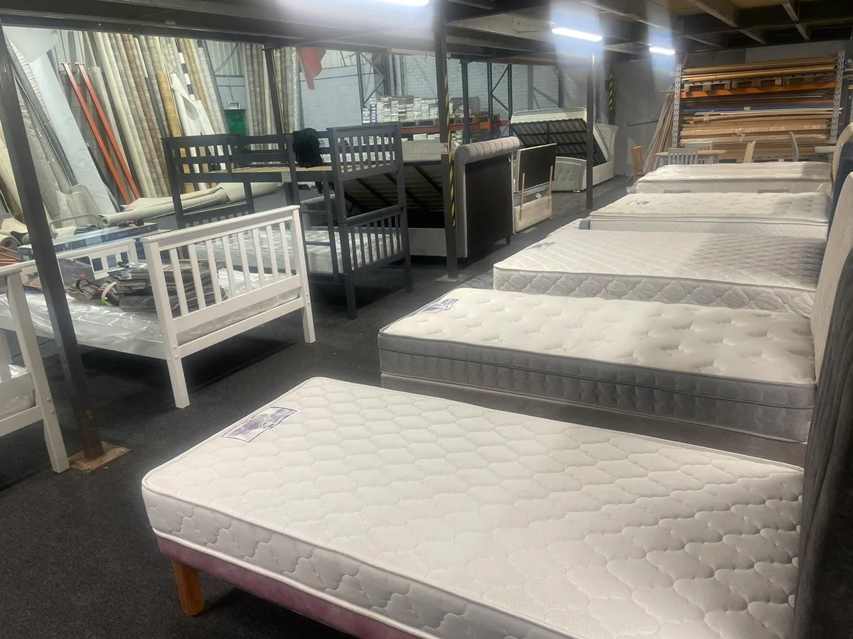 Carpet luxury open Sunday Monday  12-4 - Image 3