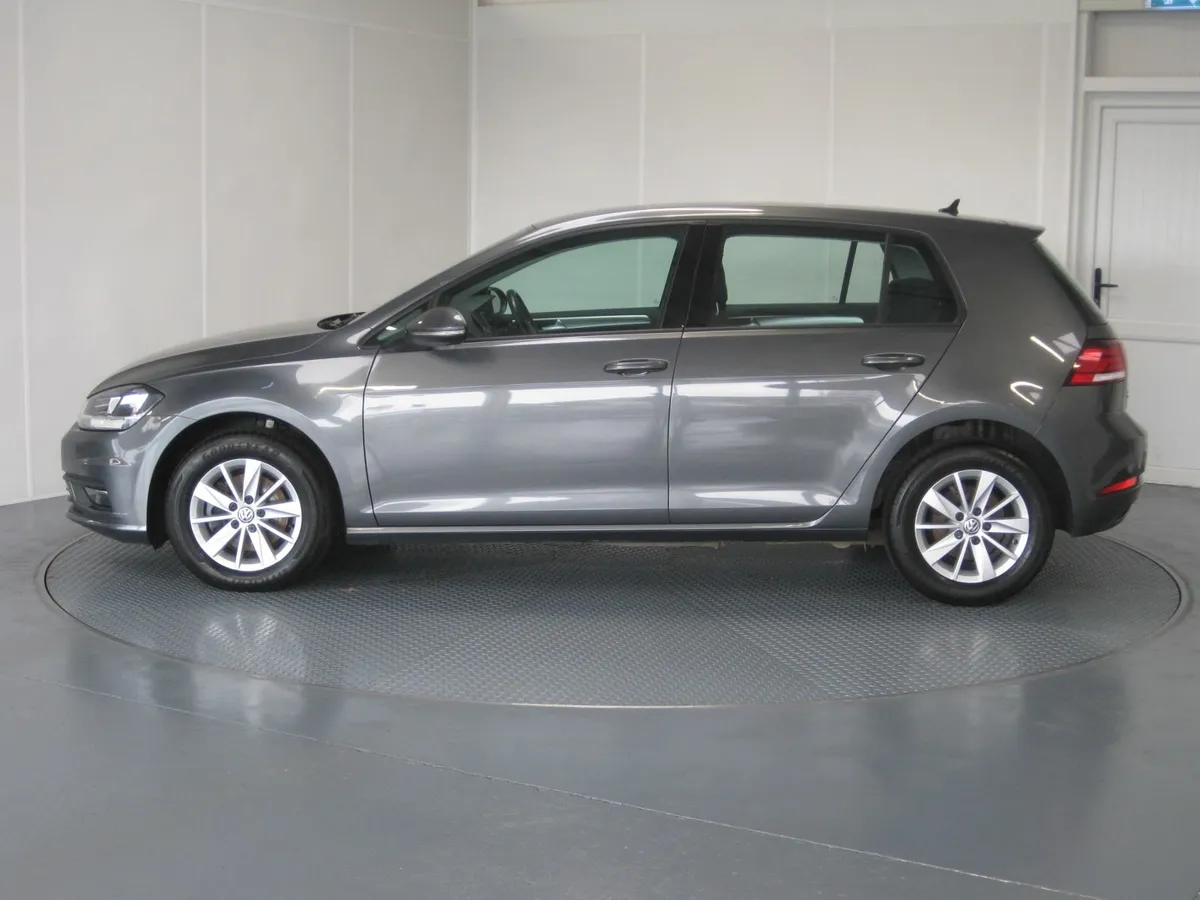 2020 Volkswagen Golf 1.6 TDI Trendline - Image 3