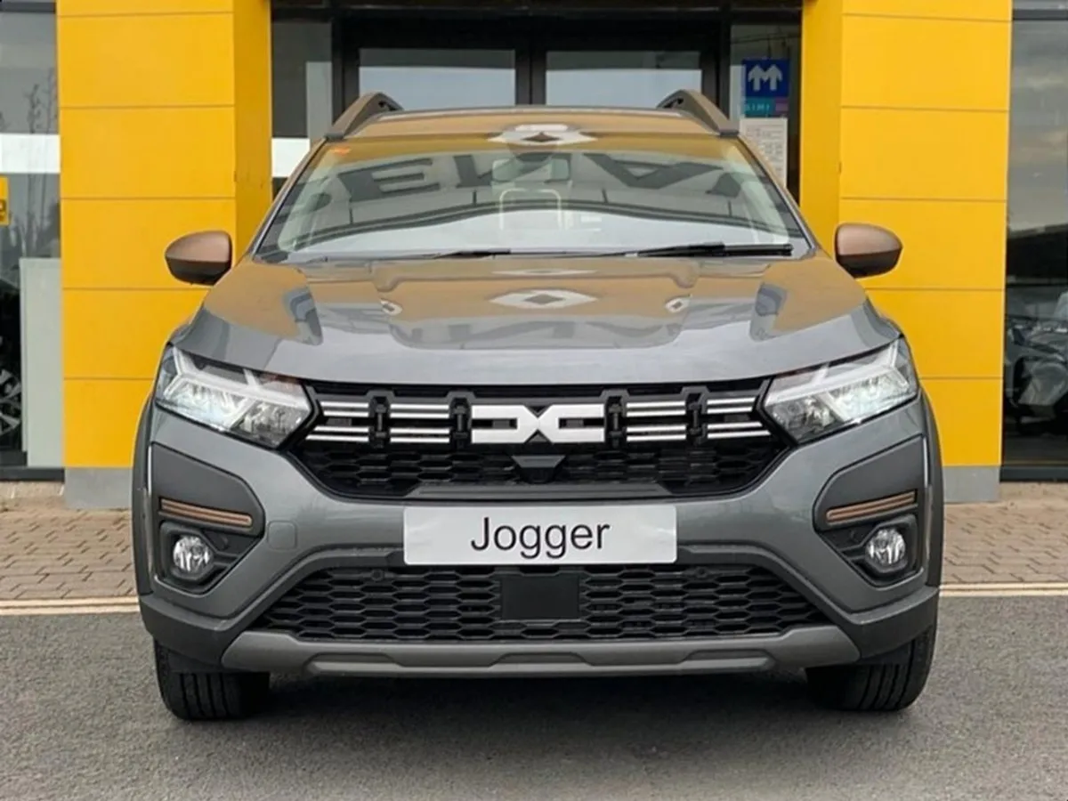 Dacia Jogger TCe 110 Expression (photo for Illust - Image 1