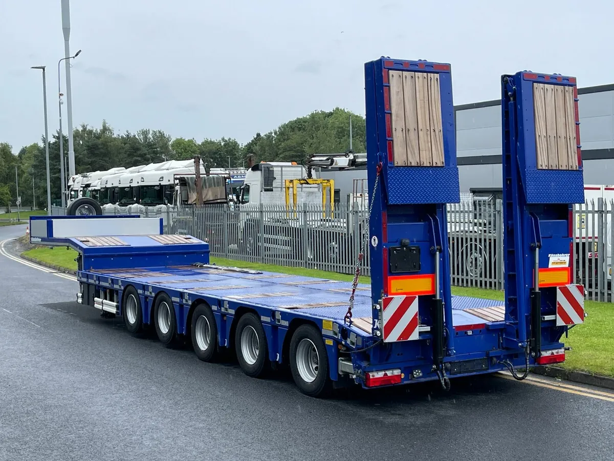 2025 New Generation Kassbohrer 5-Axle Extendable - Image 4