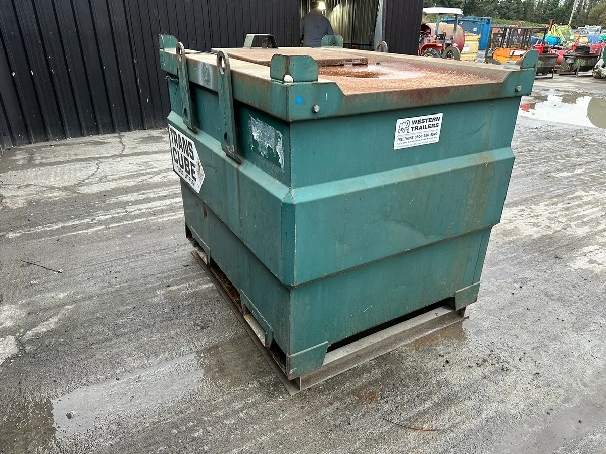 1000L Bunded Bowser with electric pump - Image 4
