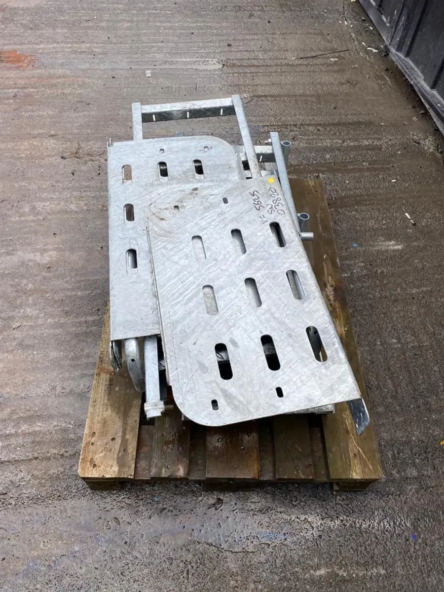 Galvanised Machine Access Steps - Image 4