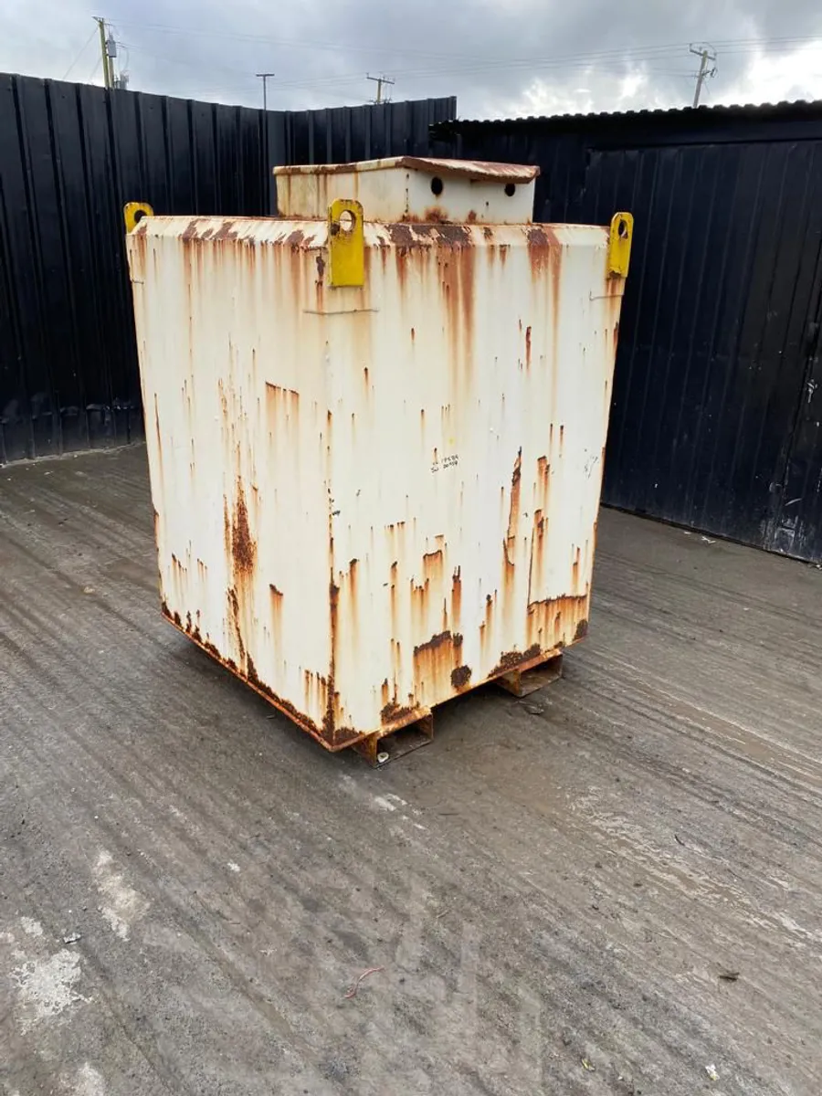 1250L Steel Fuel Bowser - Image 4