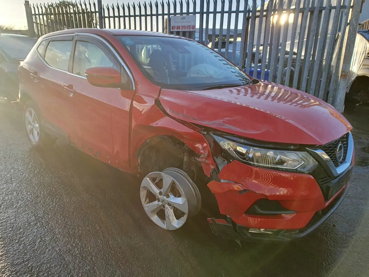 18 NISSAN QASHQAI  1.5 DCI FOR BREAKING - Image 2