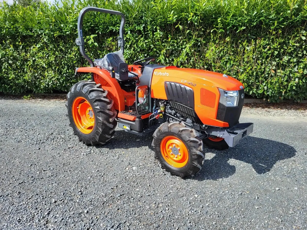 New Kubota L2452 Compact Tractor