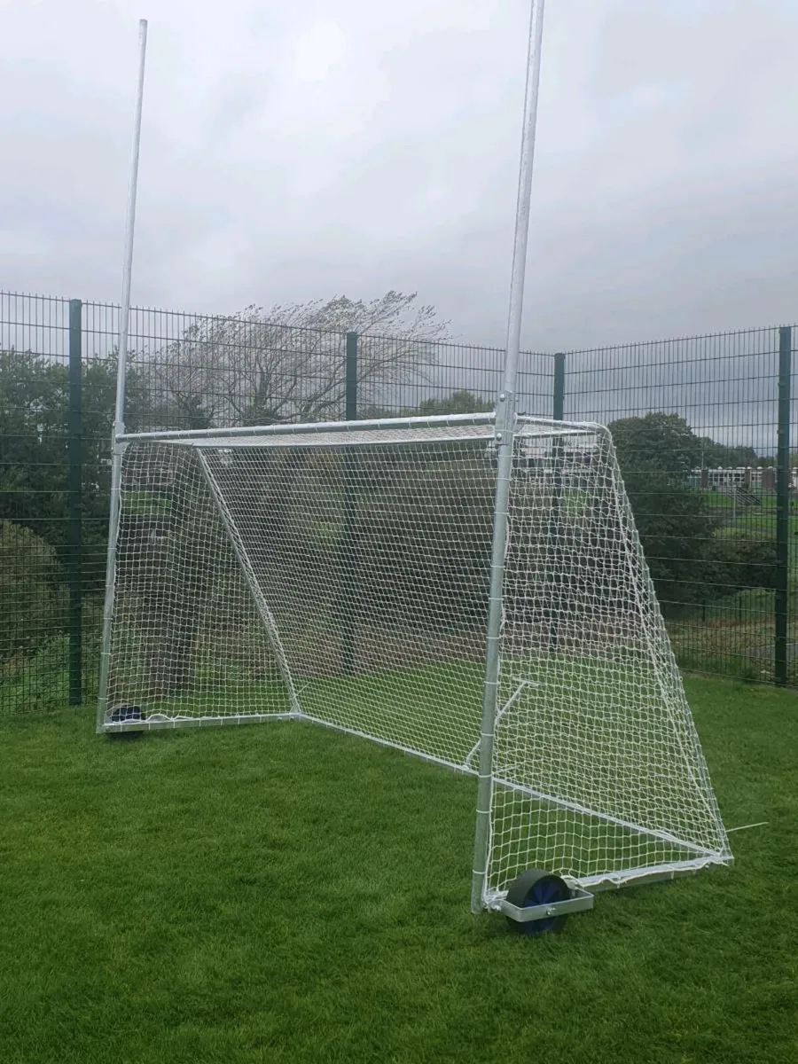 Goal posts - Image 4