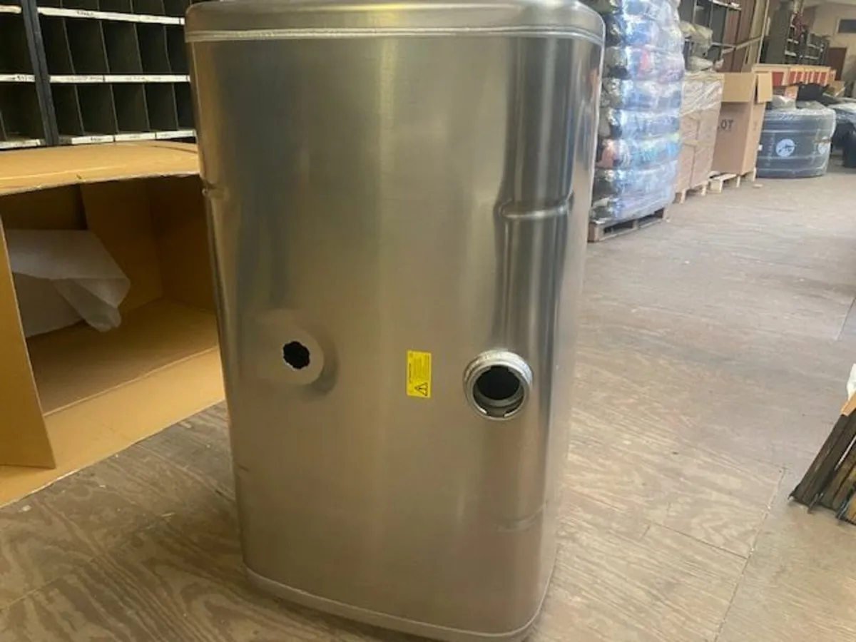 DAF 300L Aluminium Fuel Tank CF - Image 2