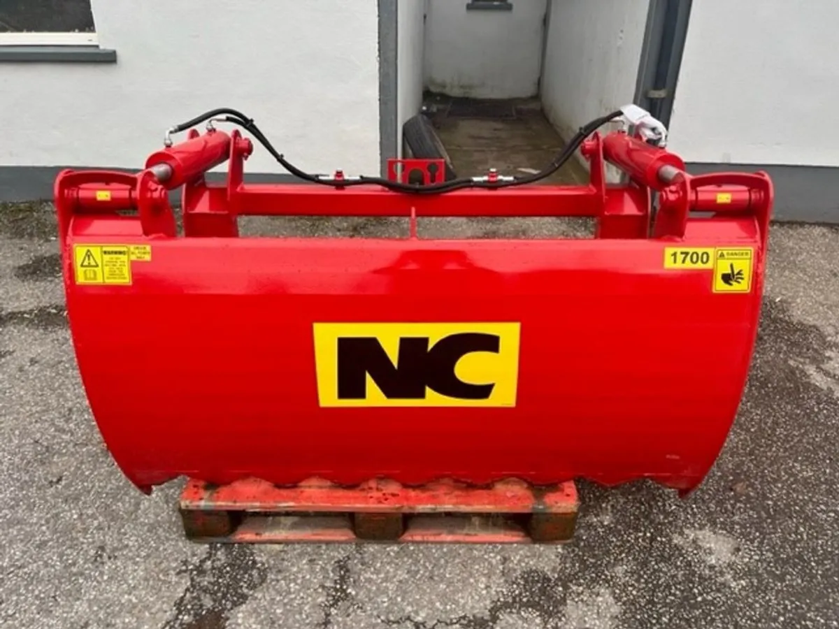 New NC 1.7M 2 Ram Shear Grab