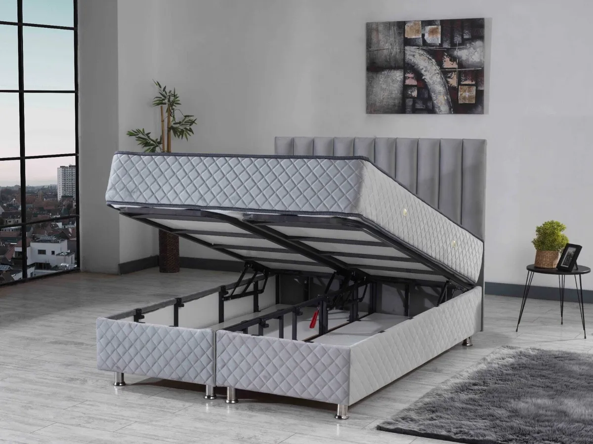 Mina picture storage bed 299€ - Image 3