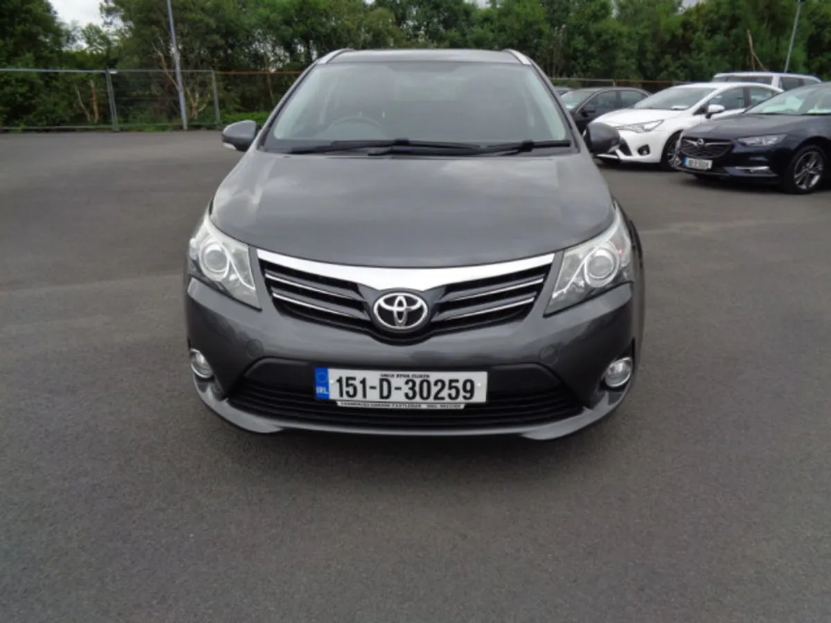 Toyota Avensis 2.0d-4d Aura Estate - Image 4