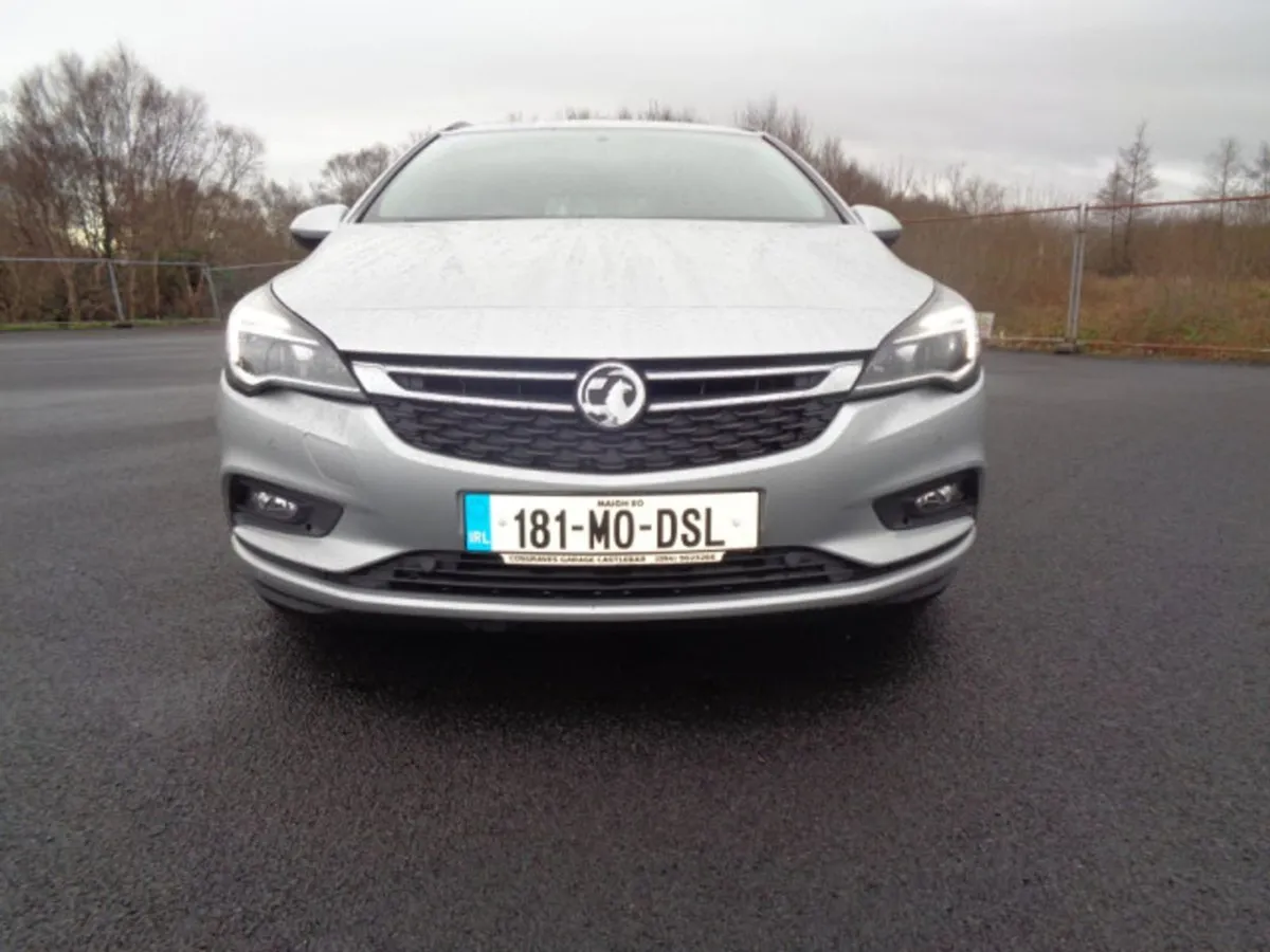 Vauxhall Astra Estate Design 1.6 Cdti - Image 3