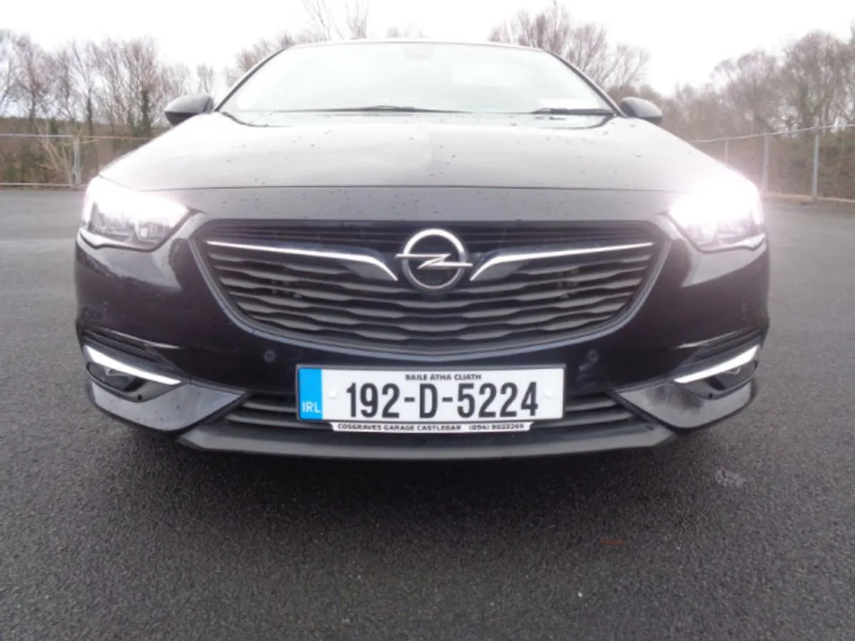 Opel Insignia Grand Sport SRI 1.6 136PS 5DR