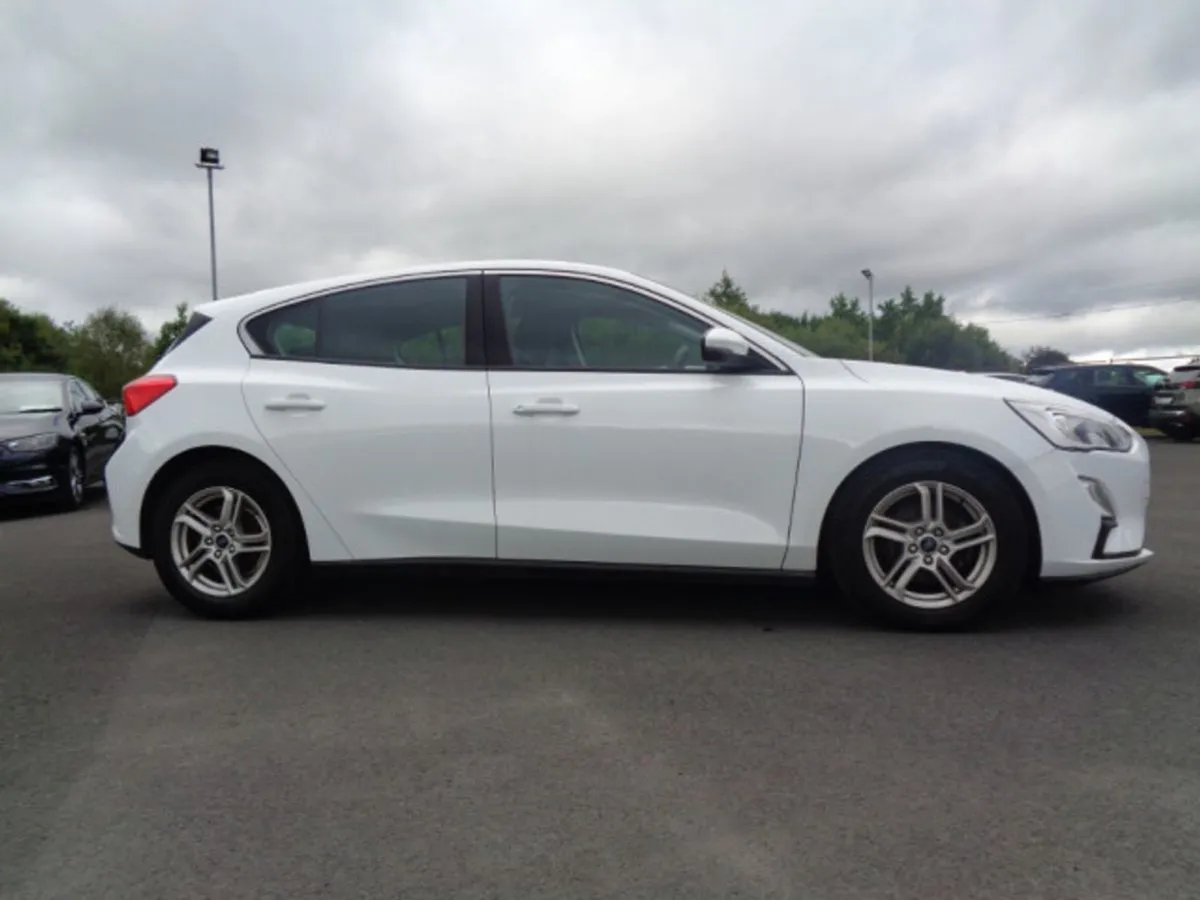 Ford Focus Zetec Tdci - Image 2