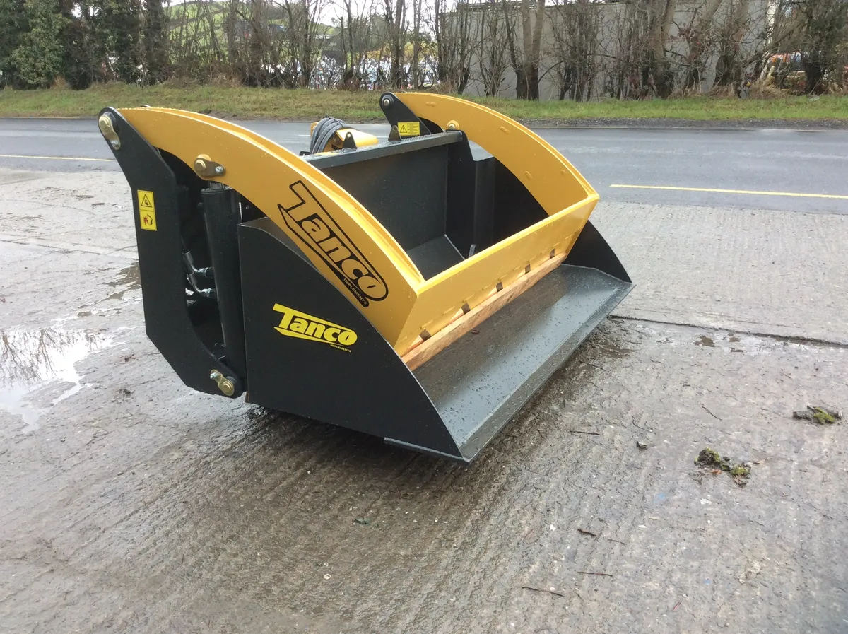 *** New Tanco Bale Shear *** - Image 2