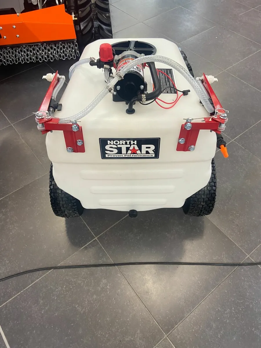 NorthStar 31 Gallon 117 Litre Tow Behind Sprayer - Image 1