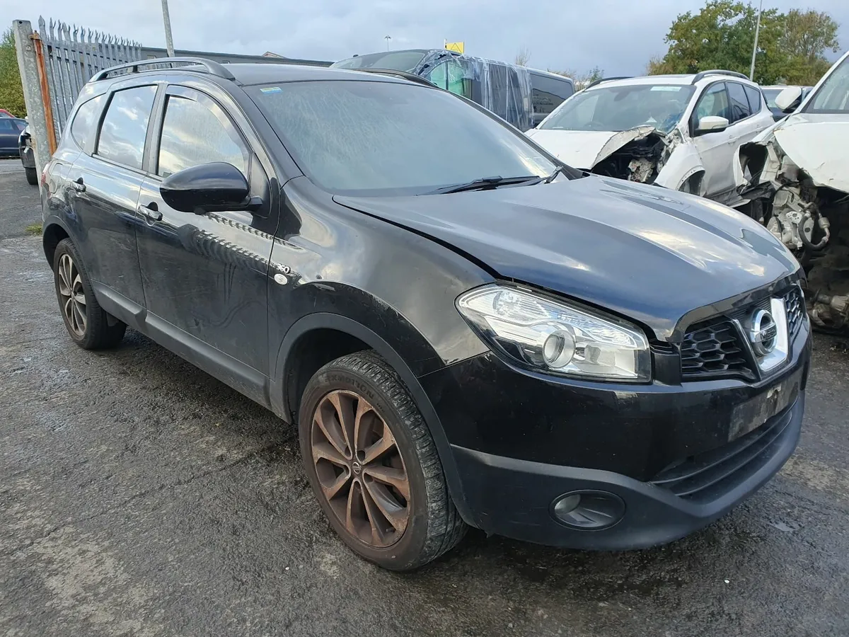 13 NISSAN QASHQAI PLUS 2  360 1.5 DCI FOR BREAKING - Image 2