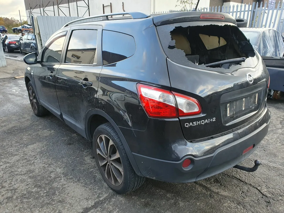 13 NISSAN QASHQAI PLUS 2  360 1.5 DCI FOR BREAKING - Image 4