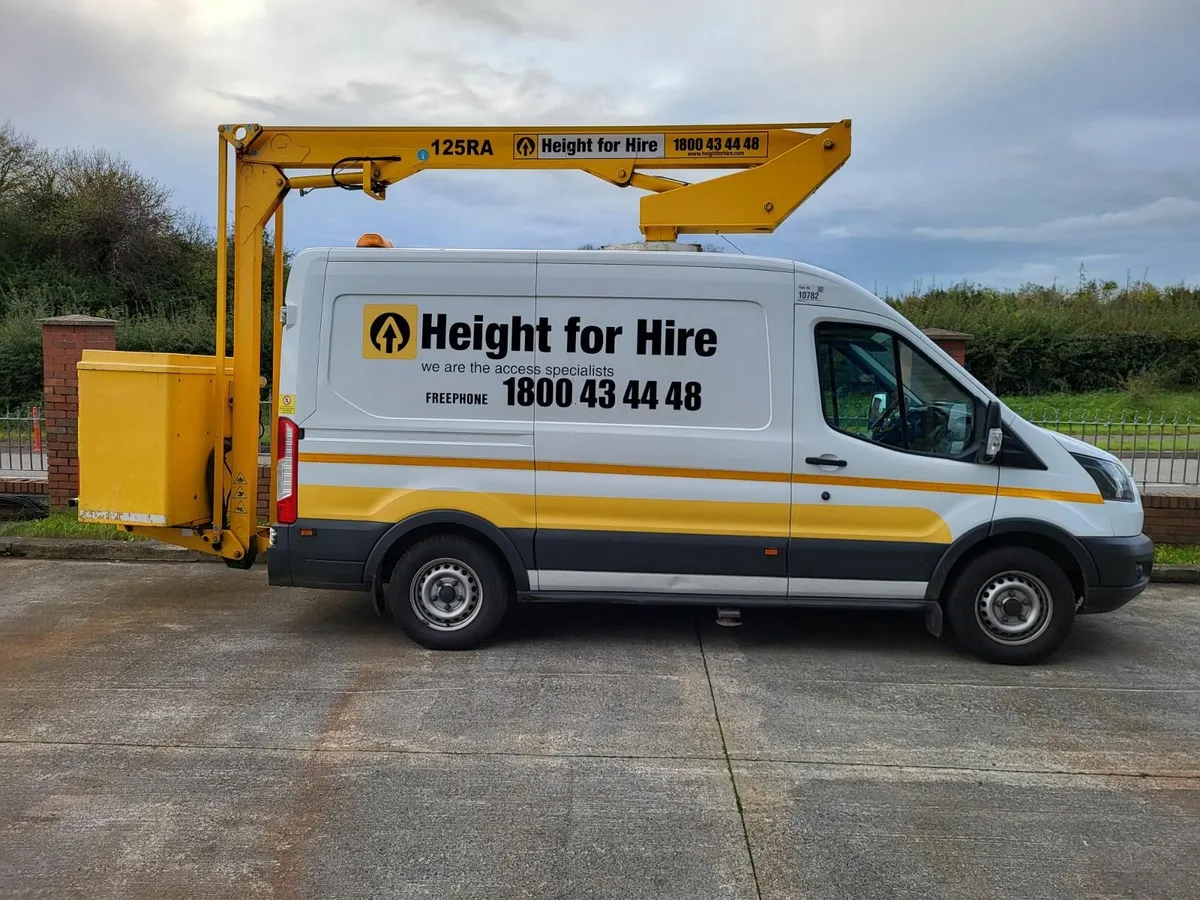 GSR 125 RA -12.5 m Self Drive Cherrypicker on Ford