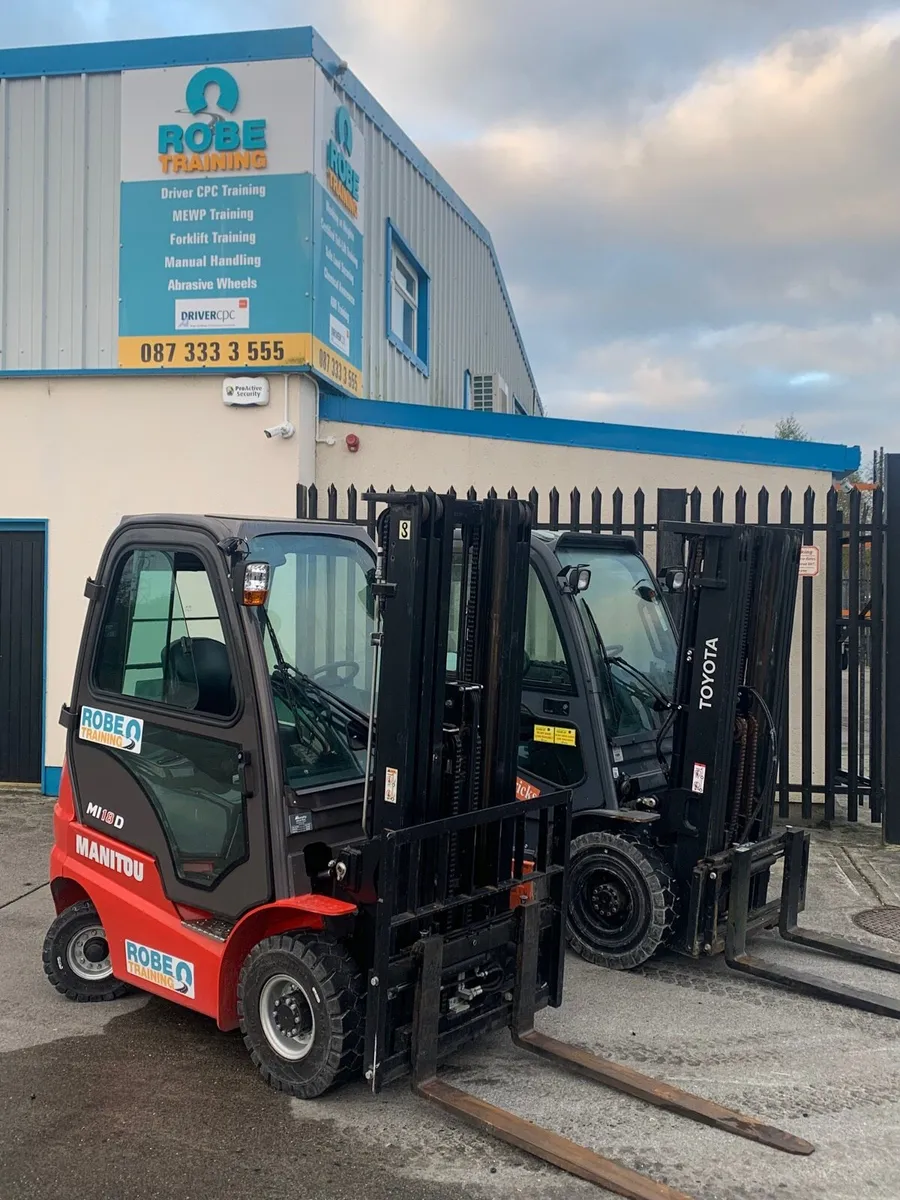 Forklift Training Nationwide …Reach Truck - Image 1