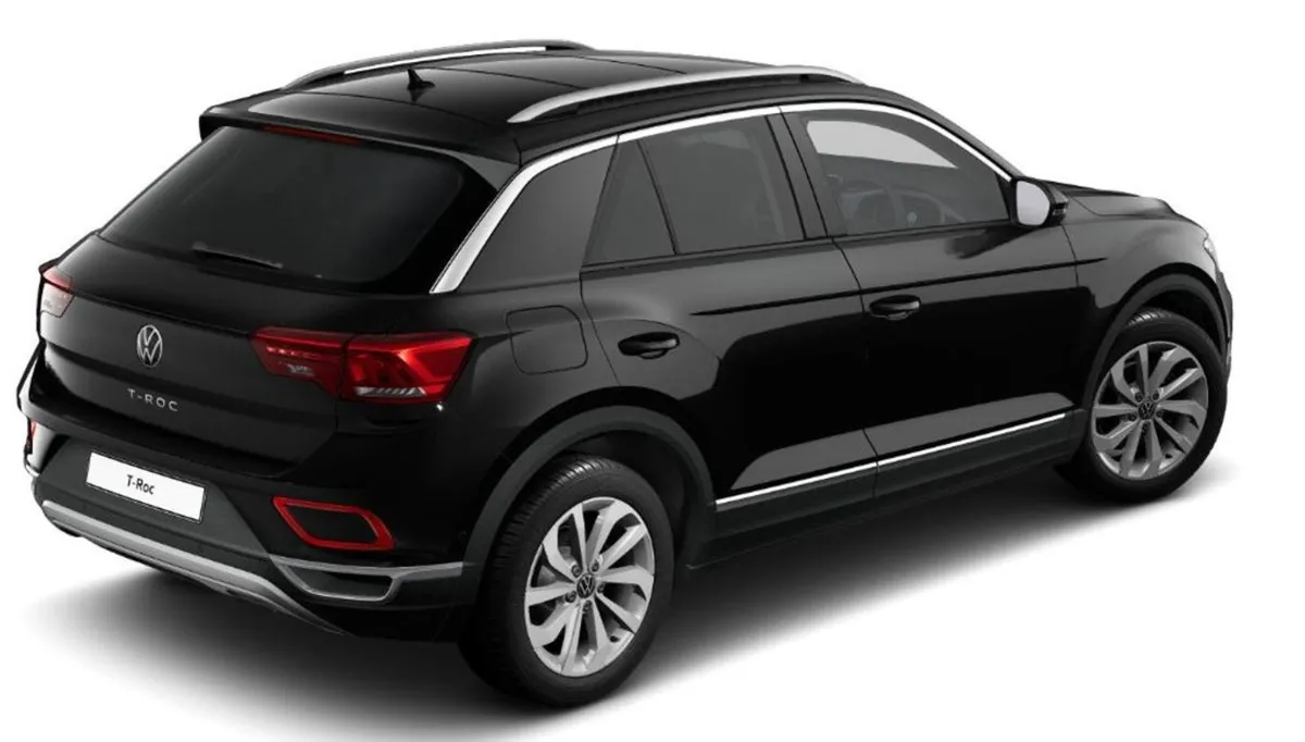 Volkswagen T-Roc  sunroof style Plus 75 1.0tsi Pe - Image 4