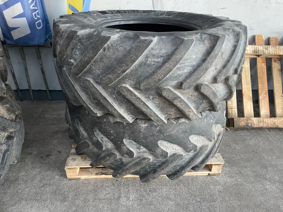 480 / 70 R28 x 2 tyres - Image 1