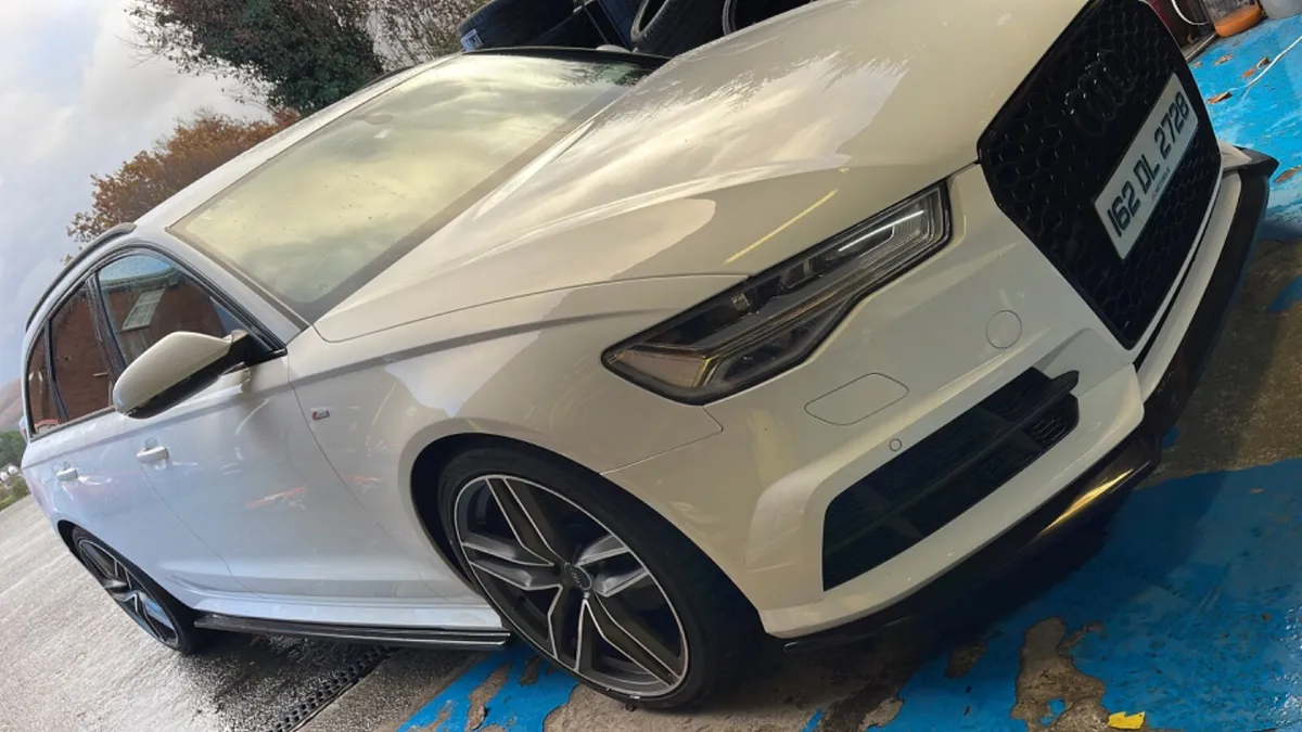Tinted wind deflector special offer - Image 2
