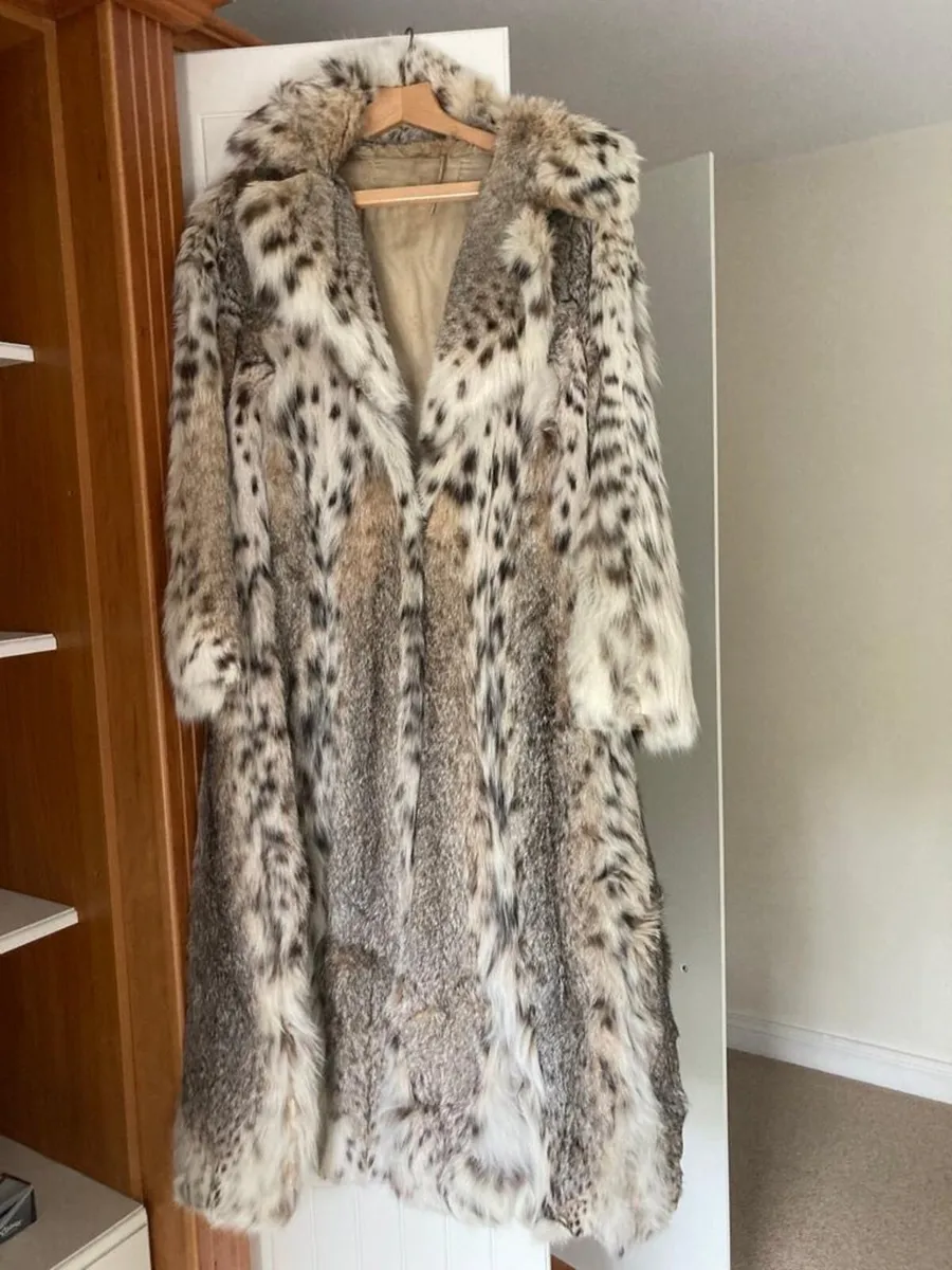 Fur Coat - Image 1