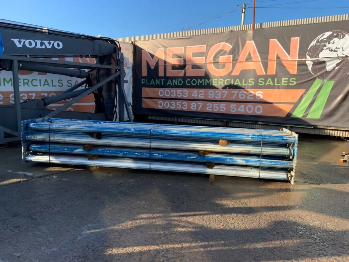 4.8mt HEAVY DUTY ALUMINIUM MULTI  PROPS. - Image 2