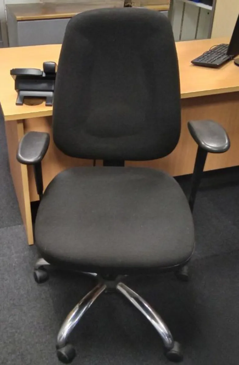 Office Swivel Chairs - Image 2