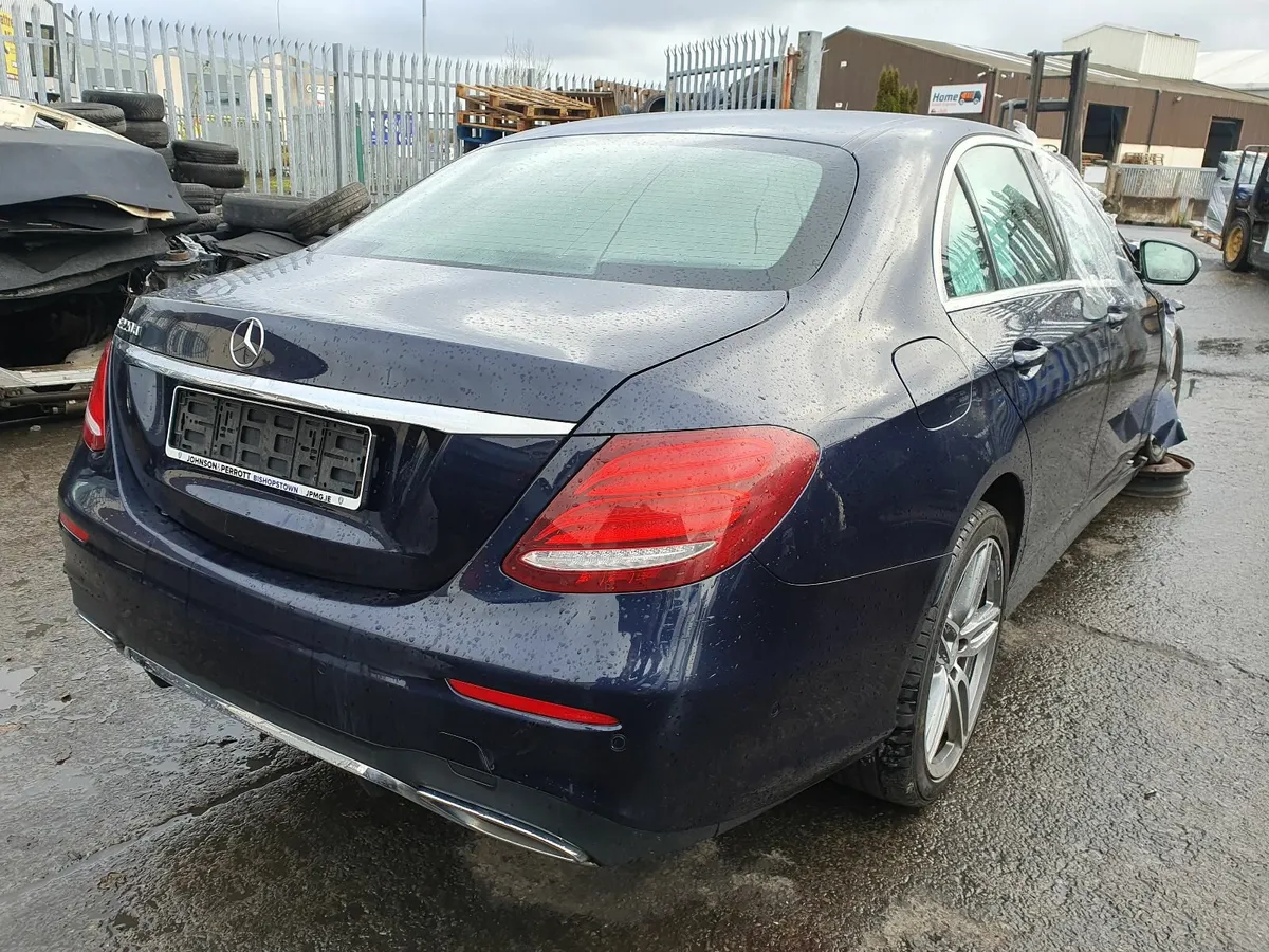 16 MERCEDES E-CLASS  2.0 D AMG FOR BREAKING - Image 4