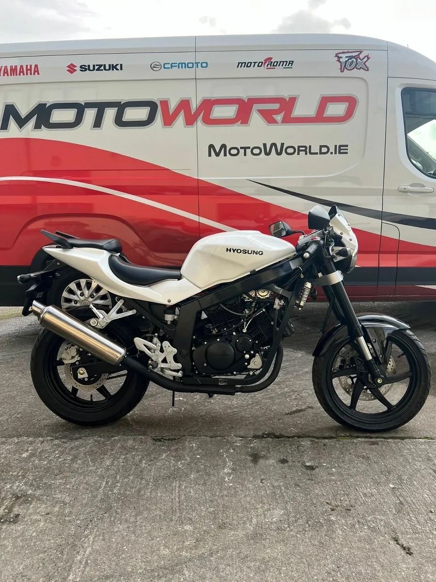 Hyosung GT125 Naked New Unregistered