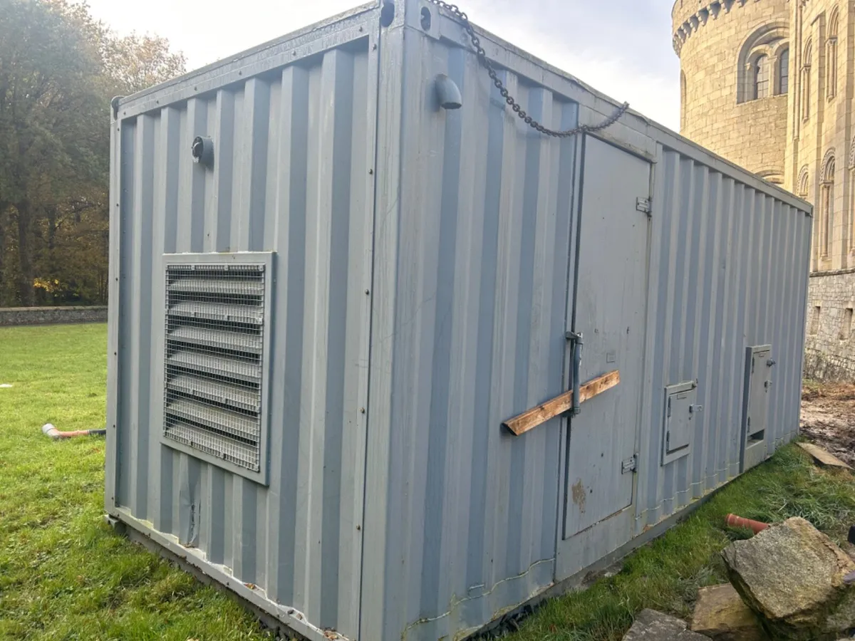 20ft insulated container site hut with toilet