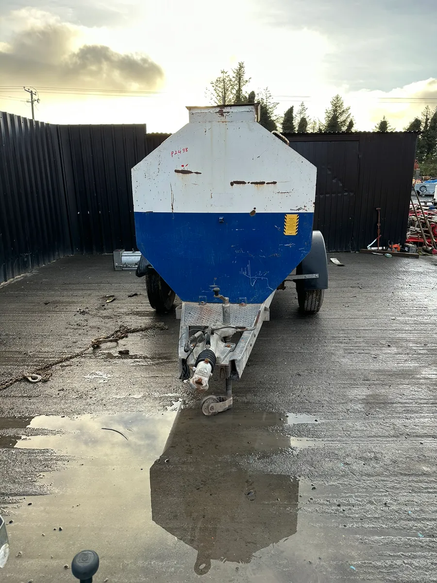 2000L Bunded Fuel Bowser Electric Pump Flow Meter - Image 3