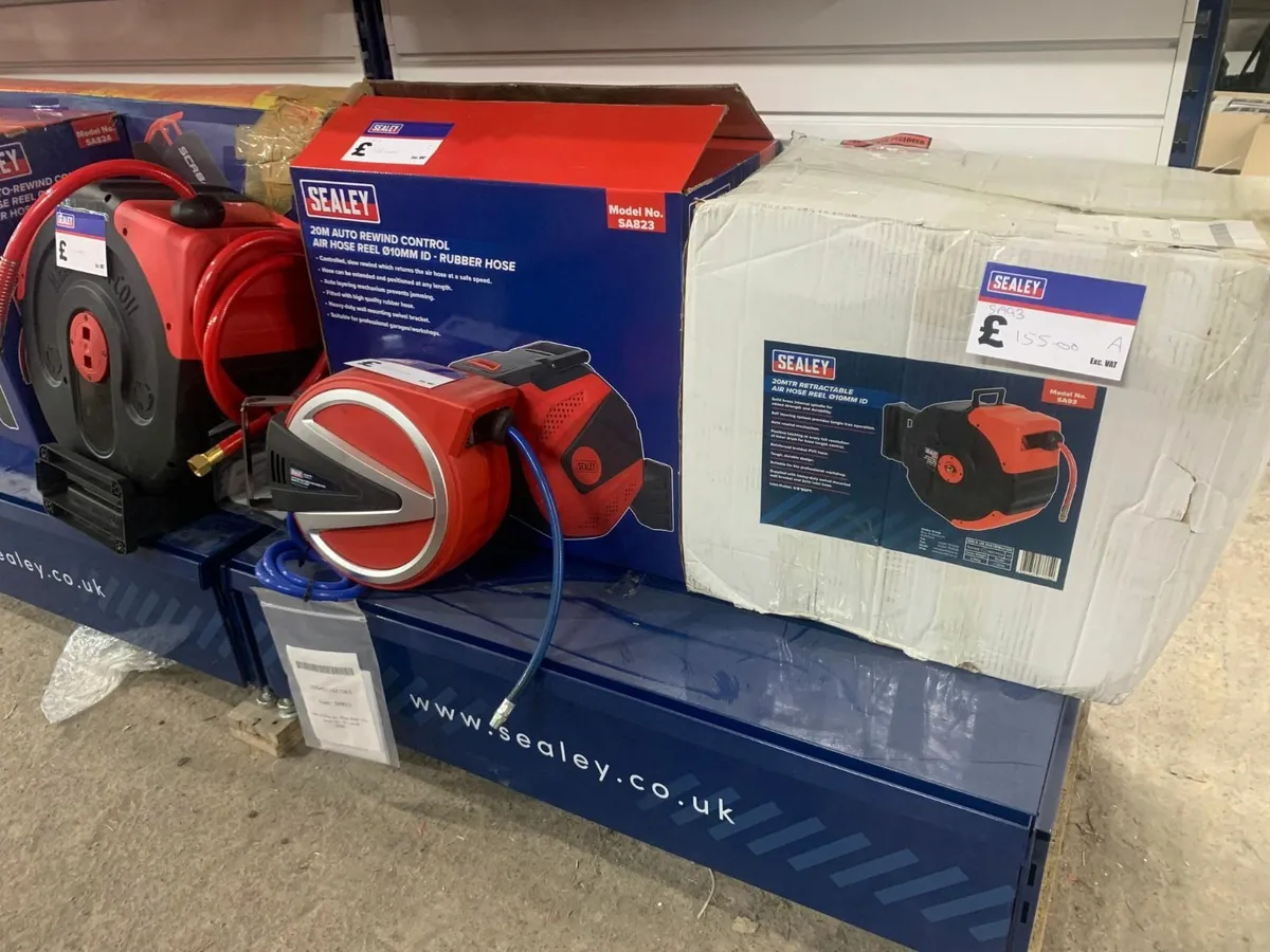 Sealey Auto Retractable Air Hose Reels - Image 2