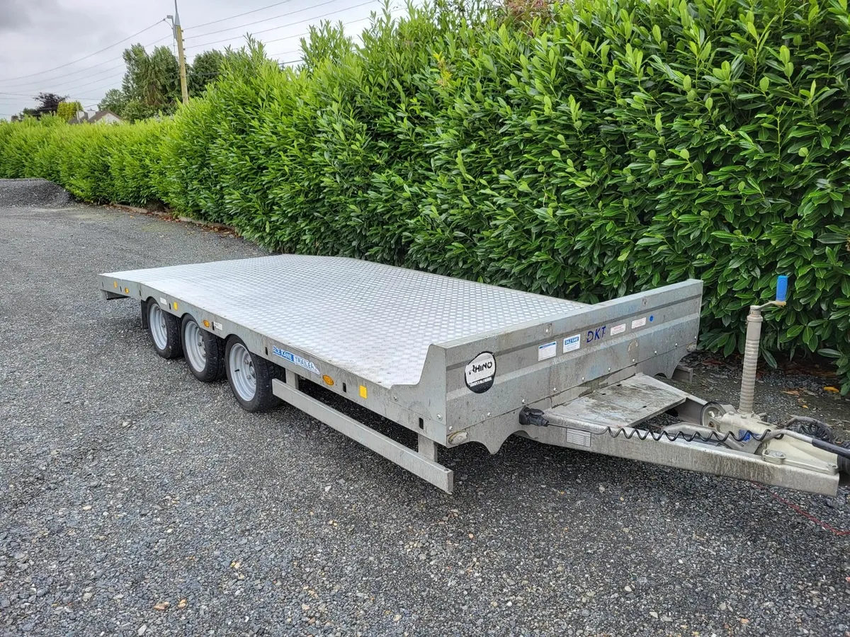 Dale Kane 16 Foot - Image 1