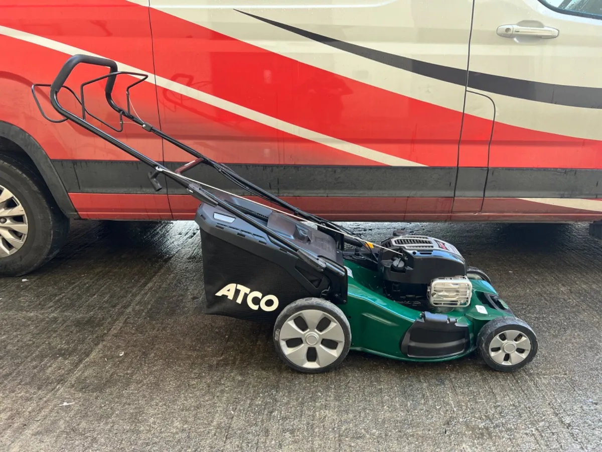 Atco Quattro 22S Petrol Lawnmower - Image 1