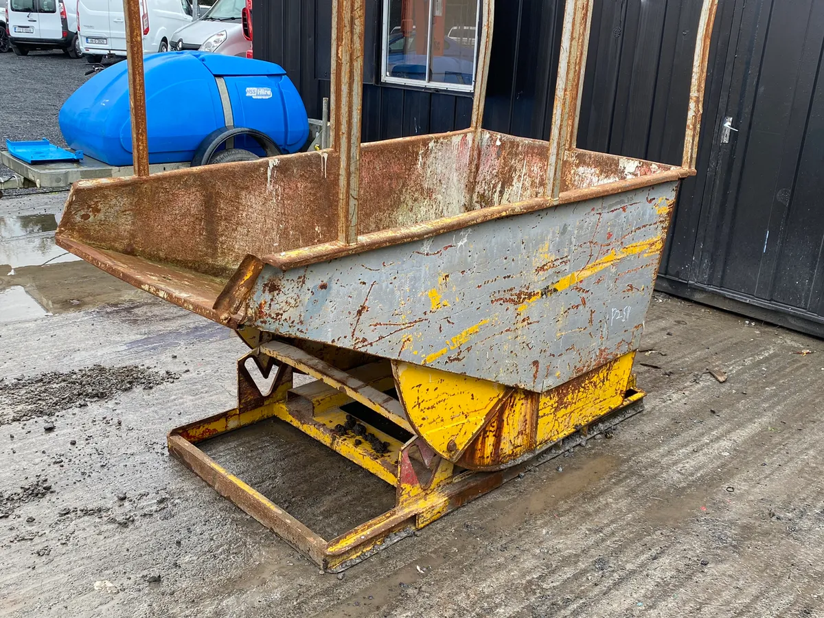 Tipping skip to suit Forklift - Image 4