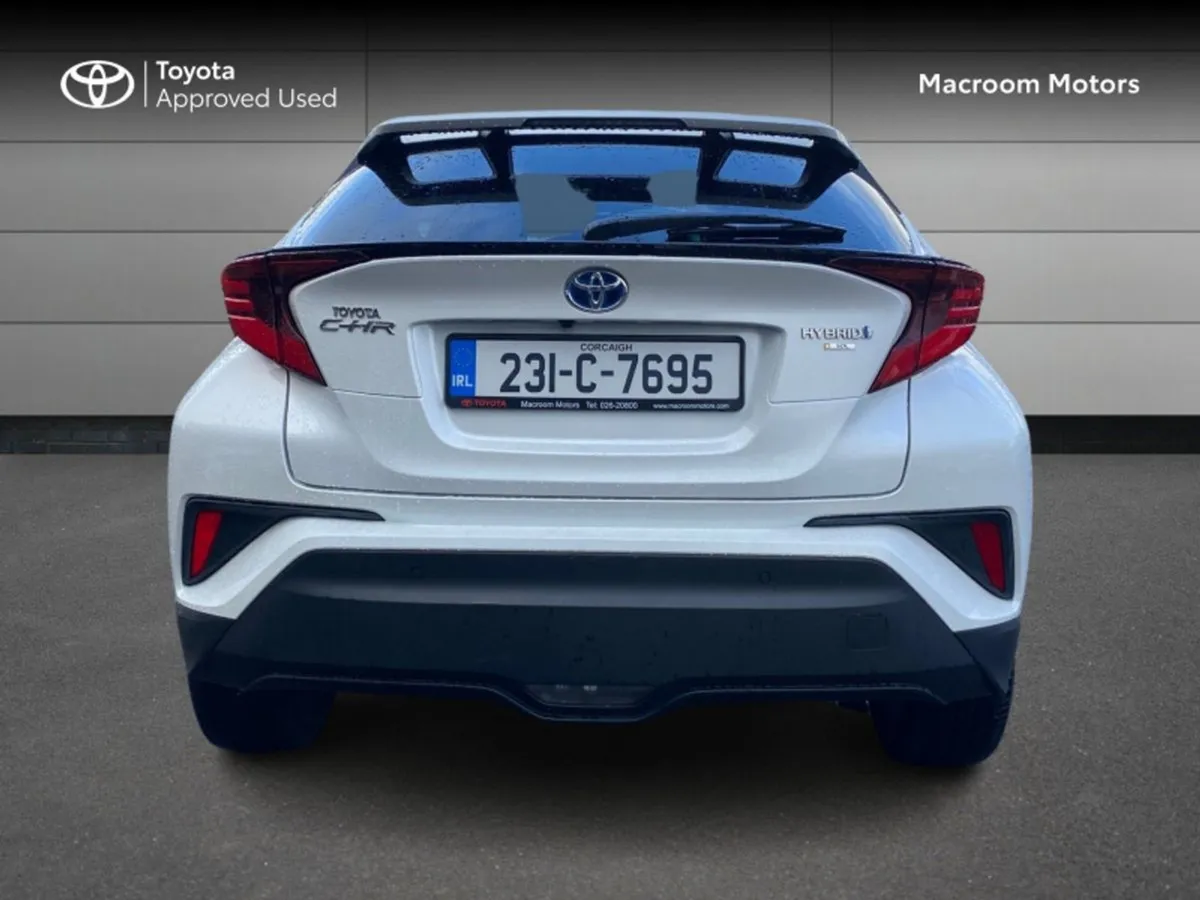 Toyota C-HR C-hr 1.8 Hybrid SOL - Image 4