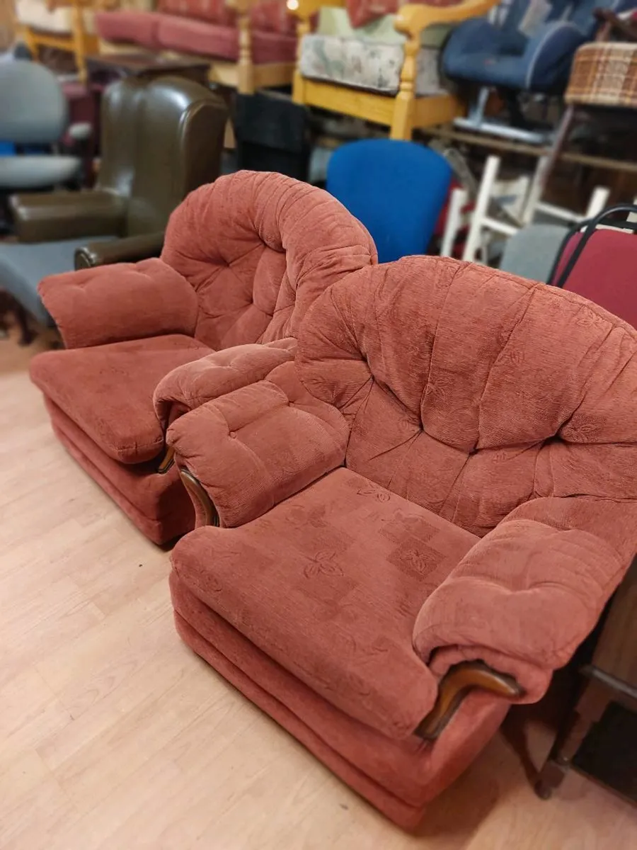 Second hand quality furniture