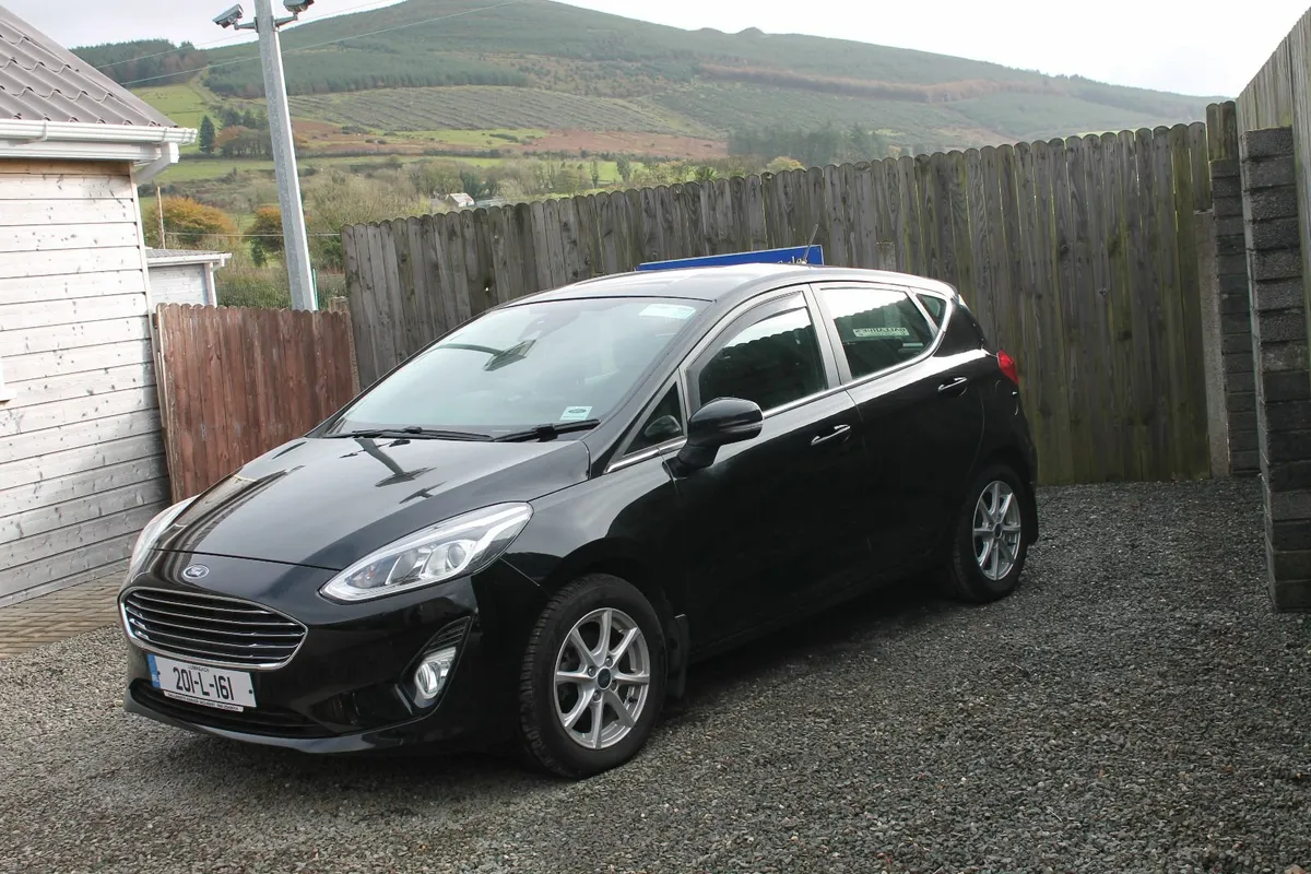 Ford Fiesta Black - Image 2